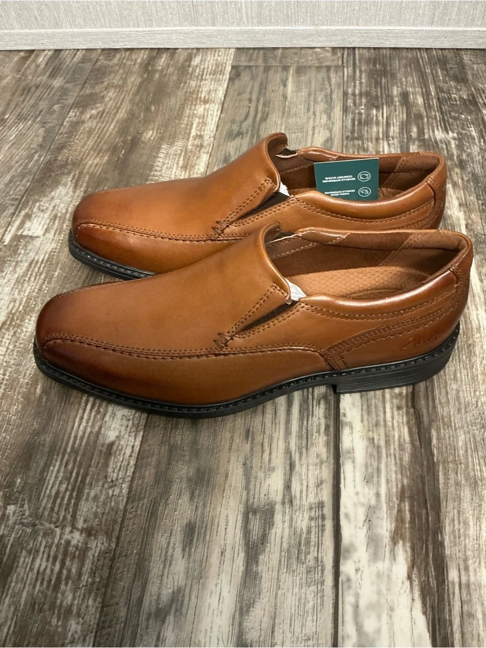 Clarks Men's Brown Slip-On Leather Loafers Size 7